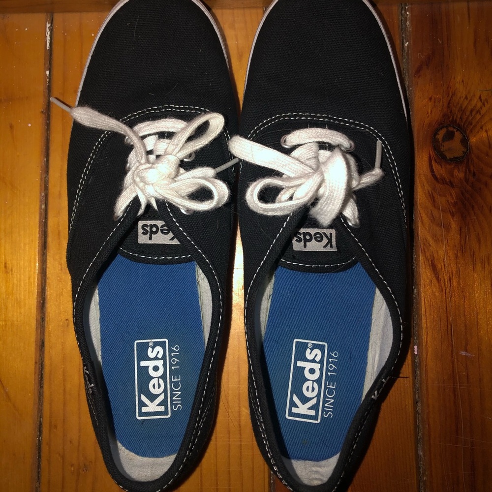 Black Keds